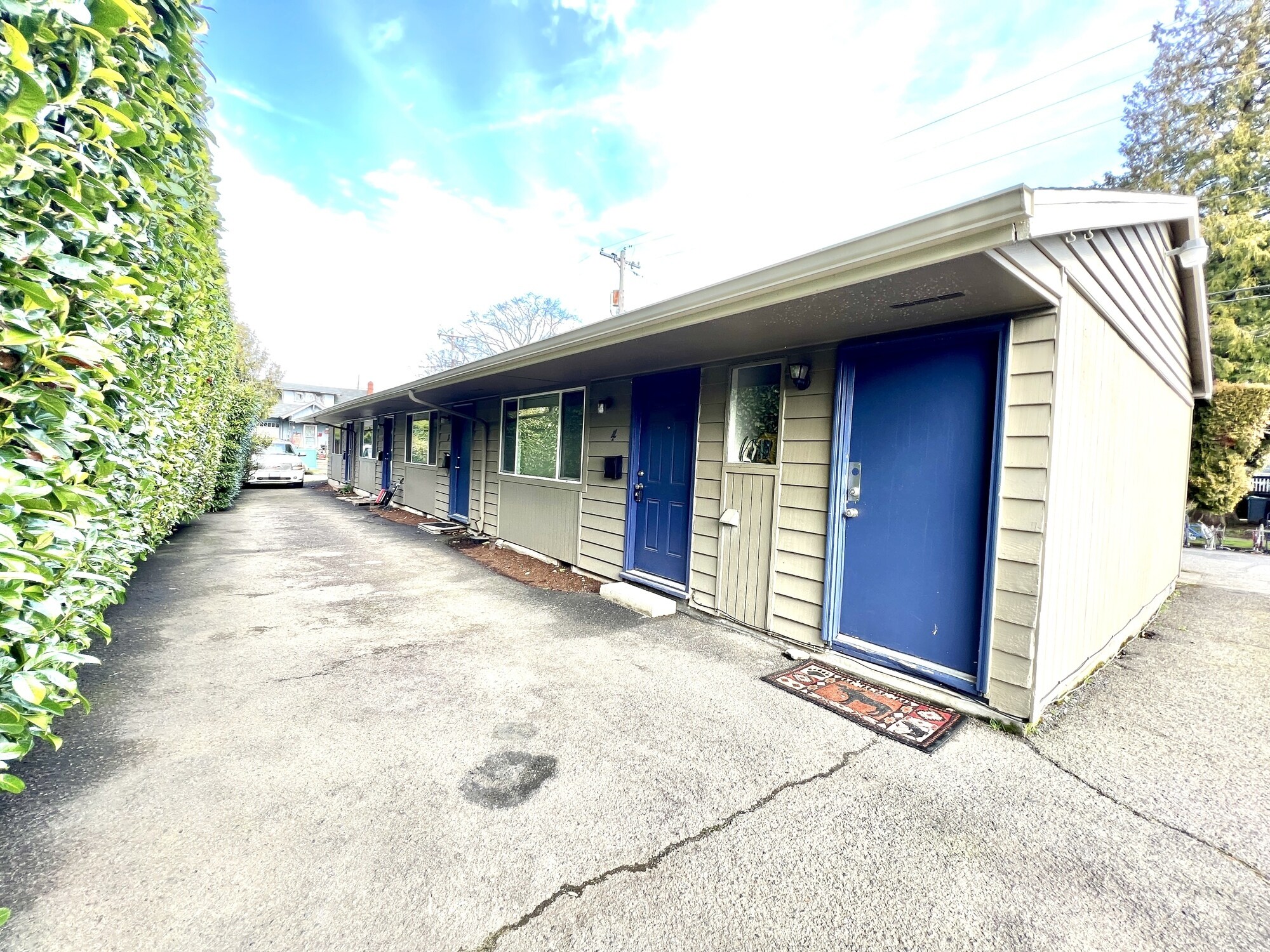 5730 SE Center St, Portland, OR à vendre Photo principale- Image 1 de 10