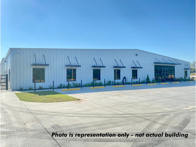 11160 S 225th East Ave, Broken Arrow, OK for sale - Building Photo - Image 1 of 44