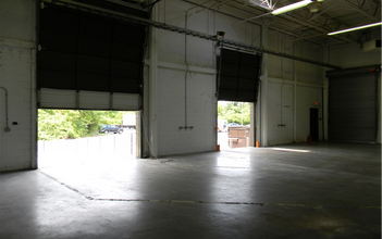 1619 Diamond Springs Rd, Virginia Beach, VA for lease Building Photo- Image 2 of 4