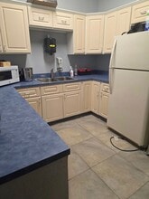 1450 SW 3rd St, Pompano Beach, FL à louer Photo intérieure- Image 2 de 5