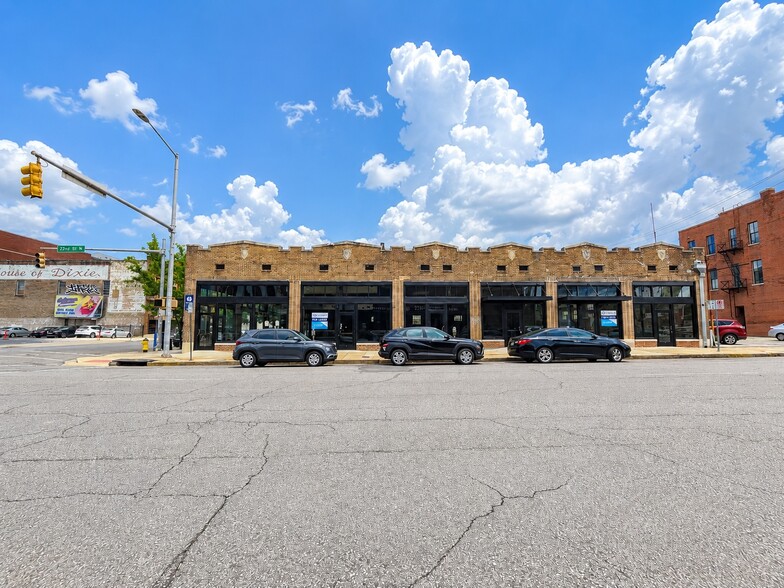 2203-2209 Third Ave N, Birmingham, AL for lease - Building Photo - Image 2 of 8