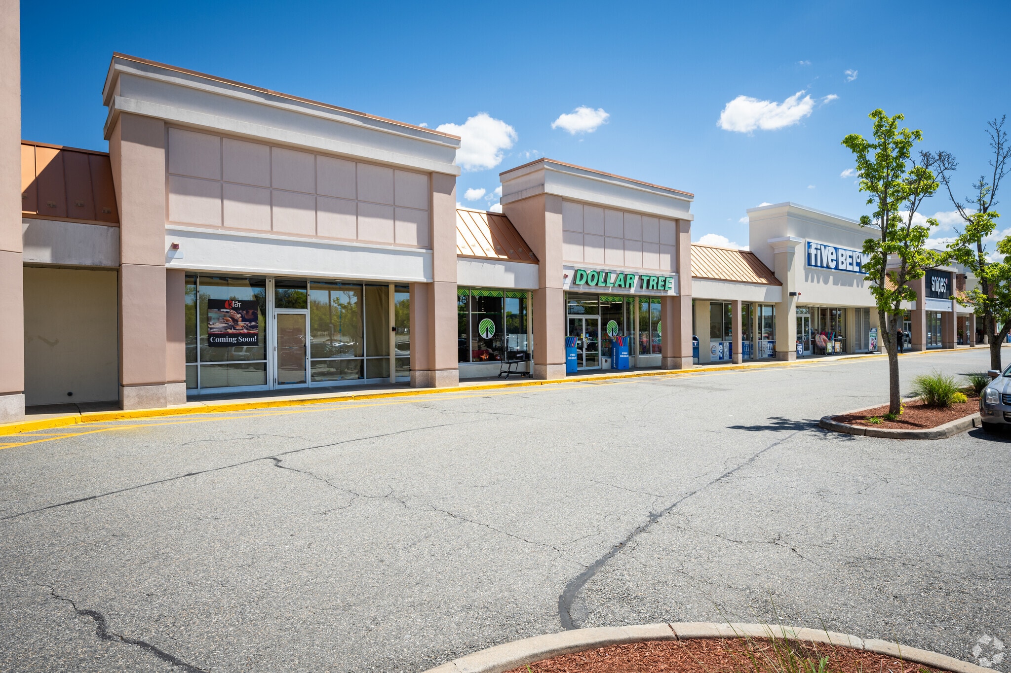 1925 Pawtucket Ave, East Providence, RI for lease Primary Photo- Image 1 of 14