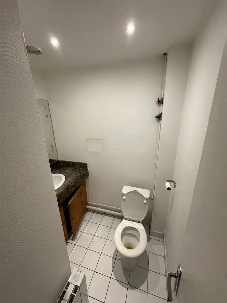 Commerce de détail dans Neuilly-sur-Seine à louer Photo intérieure- Image 1 de 11