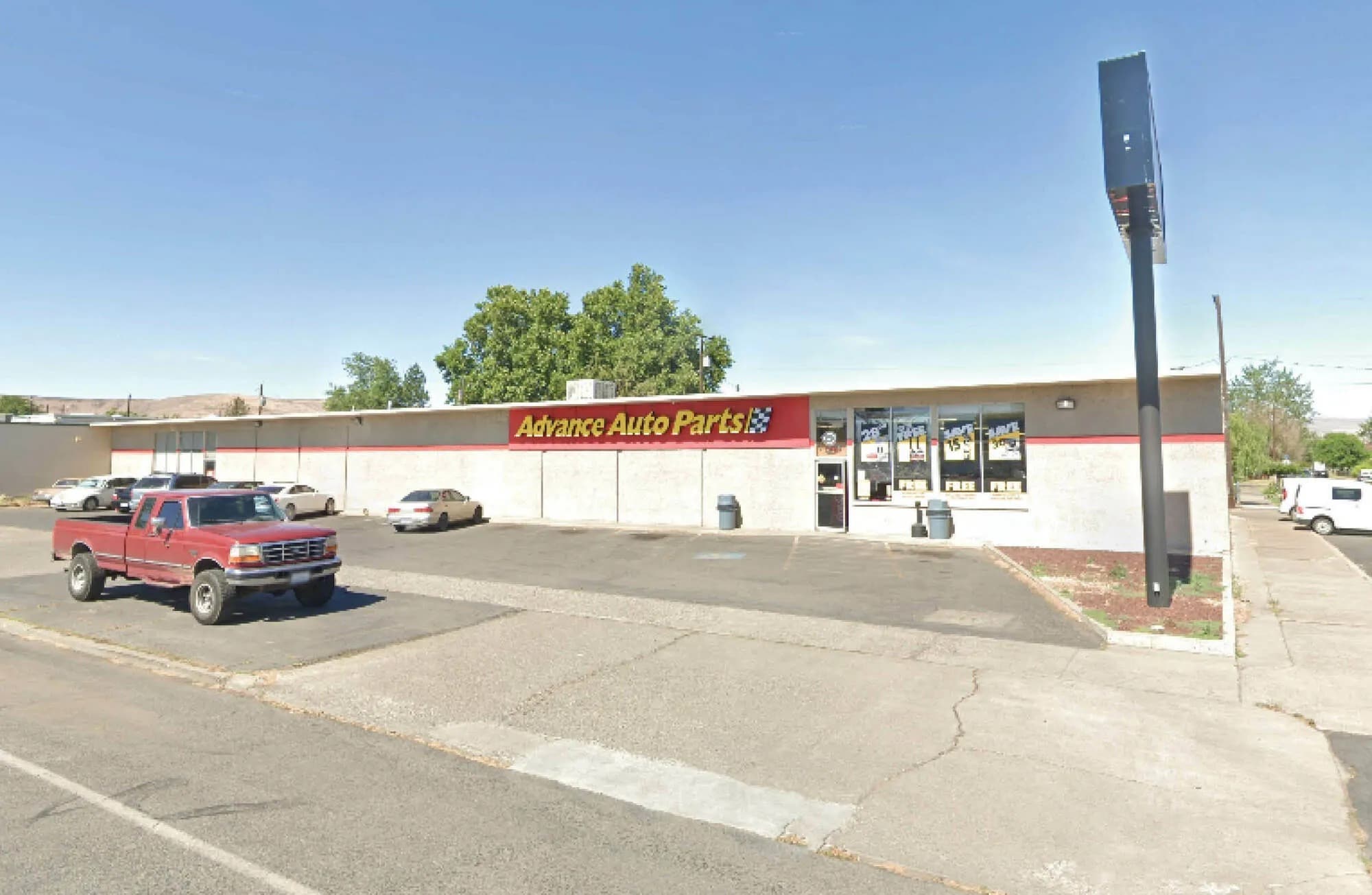 511 S 3rd St, Yakima, WA for lease Building Photo- Image 1 of 5