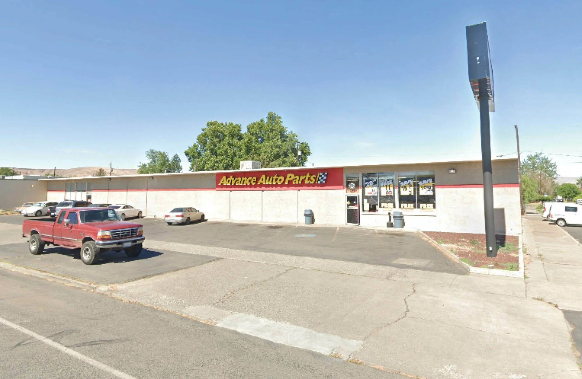 511 S 3rd St, Yakima, WA à vendre Photo principale- Image 1 de 5