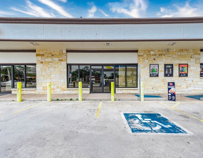 More details for 1417 7th St, Bay City, TX - Retail for Lease