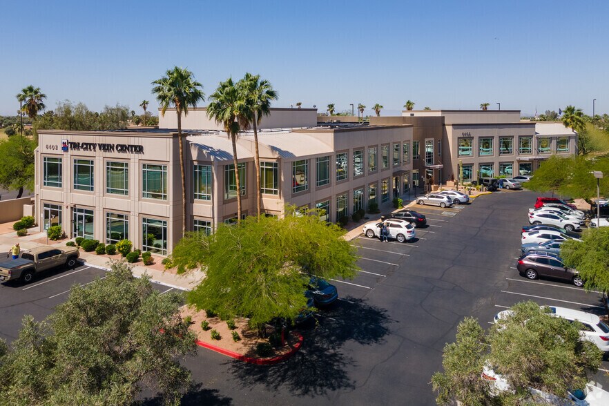 6402 E Superstition Springs Blvd, Mesa, AZ à louer - Photo du bâtiment - Image 2 de 8