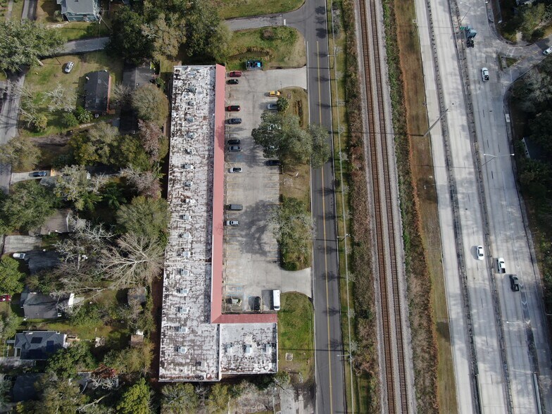 3325 Plymouth St, Jacksonville, FL à louer - Photo du bâtiment - Image 2 de 12