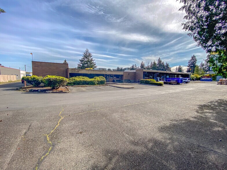4901 Center St, Tacoma, WA à louer - Photo du bâtiment - Image 2 de 5