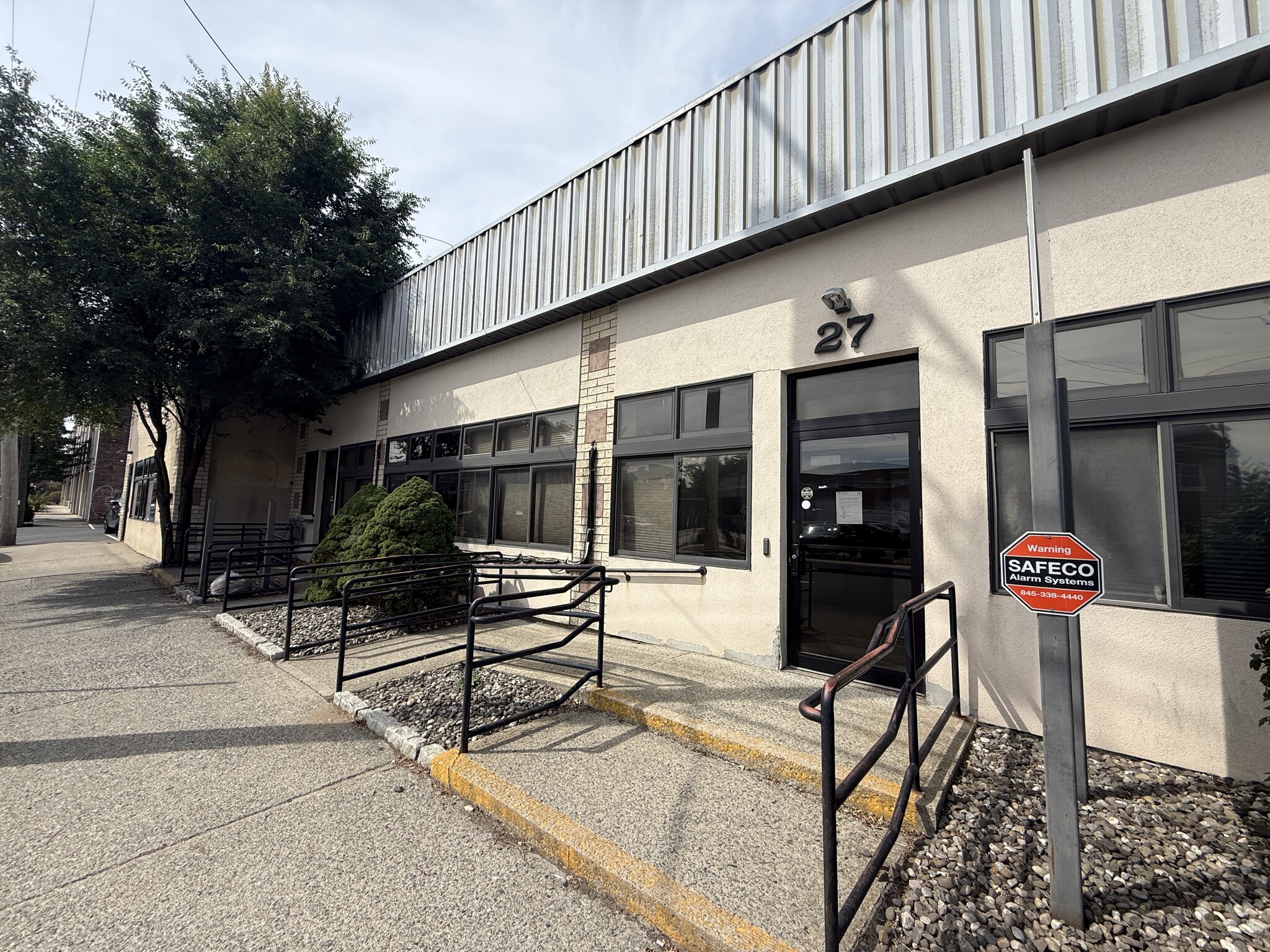 23 Grand St, Kingston, NY for sale Primary Photo- Image 1 of 20