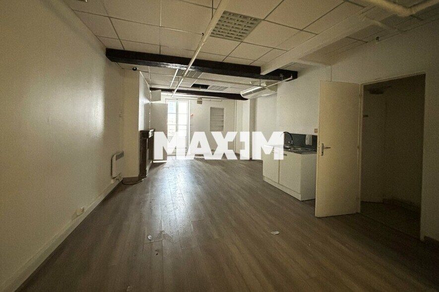 11 Rue Dauphine, Dijon for lease - Interior Photo - Image 2 of 5