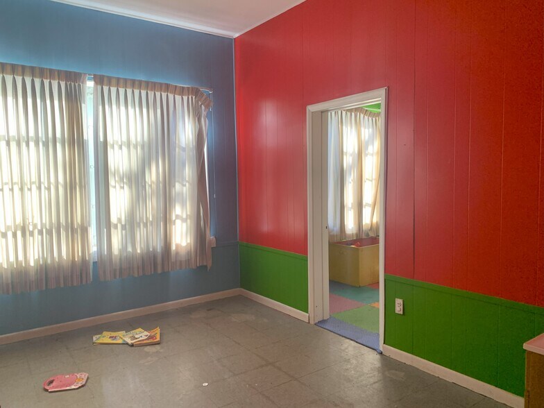 508 82nd St N, Birmingham, AL à vendre - Photo intérieure - Image 3 de 10