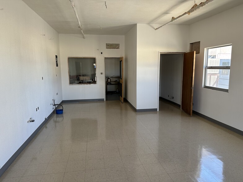 744 Herlong Access Rd, Herlong, CA for lease - Interior Photo - Image 3 of 21