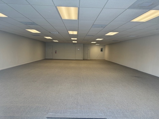 709 N Park Rd, Plant City, FL for lease Interior Photo- Image 1 of 1