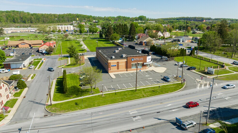 3145 W Main St, Morgantown, PA à louer - Photo du bâtiment - Image 3 de 6