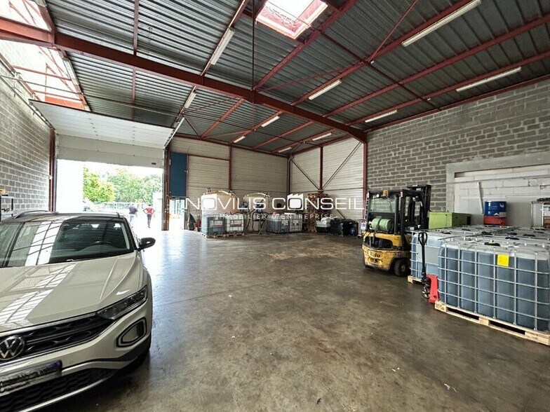 Flex in Toulouse for lease - Interior Photo - Image 3 of 4
