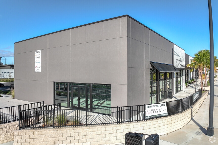 320-340 Kathleen Rd, Lakeland, FL for lease - Building Photo - Image 2 of 9