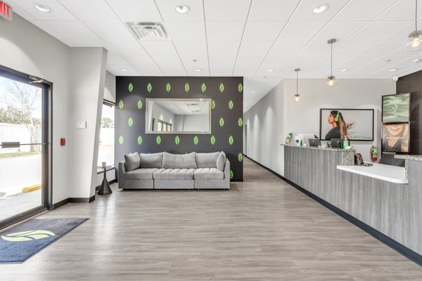 19300 N 4th St, Covington, LA for sale - Lobby - Image 3 of 4