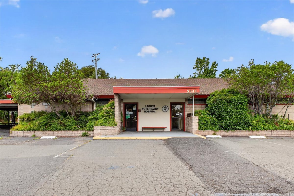 5341 Sebastopol Rd, Santa Rosa, CA à vendre Photo principale- Image 1 de 13