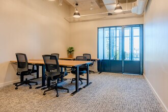 4201 Main St, Houston, TX for lease Interior Photo- Image 1 of 11