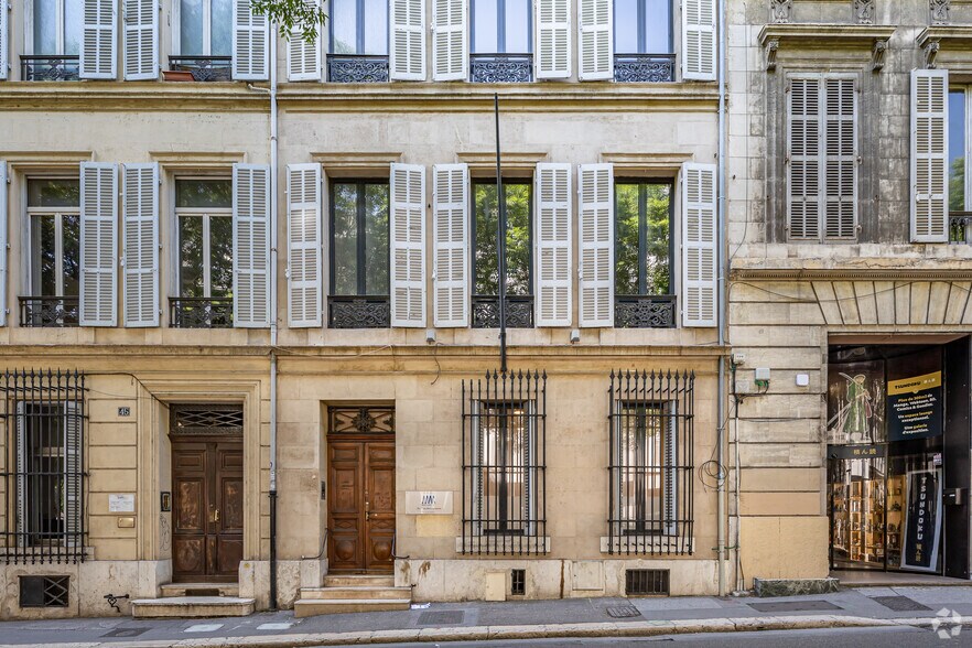 Bureau dans Marseille à louer - Photo du bâtiment - Image 2 de 6