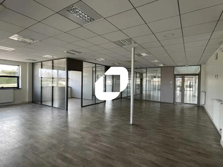 555 Rue De La Dombes, Miribel for lease - Building Photo - Image 3 of 70