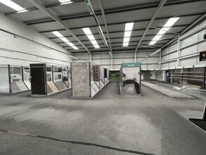 Parkgate, Rotherham for lease Interior Photo- Image 1 of 4