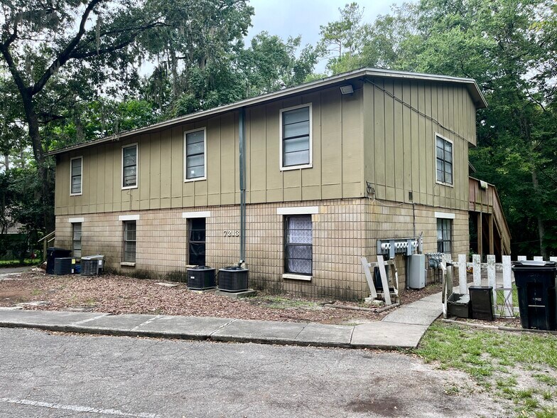 7213 SW 44th Pl, Gainesville, FL à vendre - Photo principale - Image 2 de 11