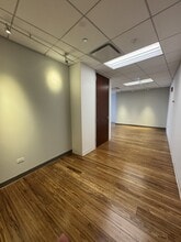 400 N Michigan Ave, Chicago, IL for lease Interior Photo- Image 2 of 9
