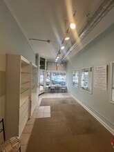 543-561 Lincoln Ave, Winnetka, IL à louer Photo intérieure- Image 1 de 10