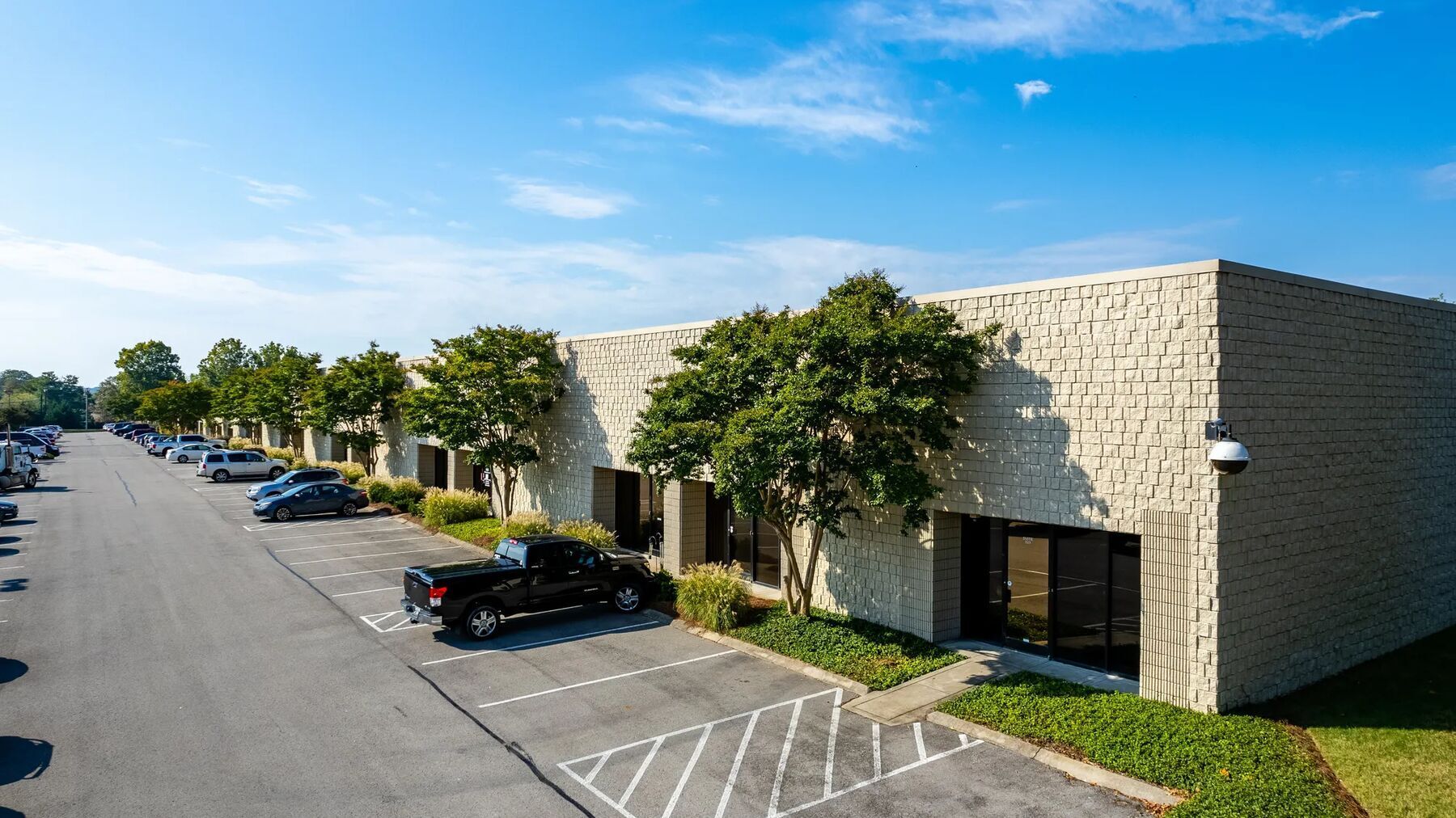 7108 Crossroads Blvd, Brentwood, TN for lease Primary Photo- Image 1 of 2