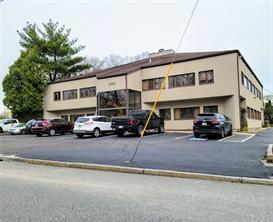 Plus de détails pour 1090 New London Ave, Cranston, RI - Bureau à vendre