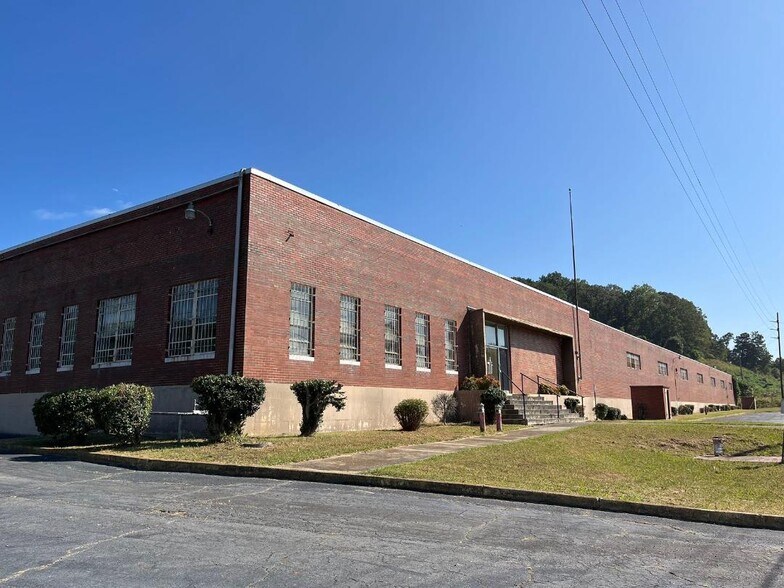 601 Tuscaloosa Ave, Gadsden, AL à vendre - Photo du bâtiment - Image 3 de 22