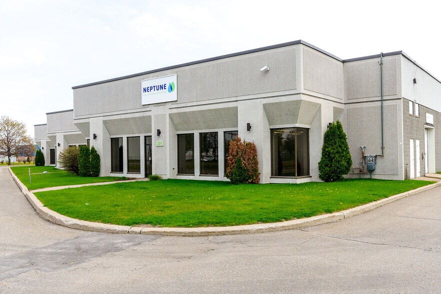 260-292 St Adrien-Patenaude, Vaudreuil-dorion, QC à louer - Photo du bâtiment - Image 2 de 3