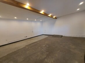 5196 Alhambra Ave, Los Angeles, CA for lease Interior Photo- Image 2 of 4