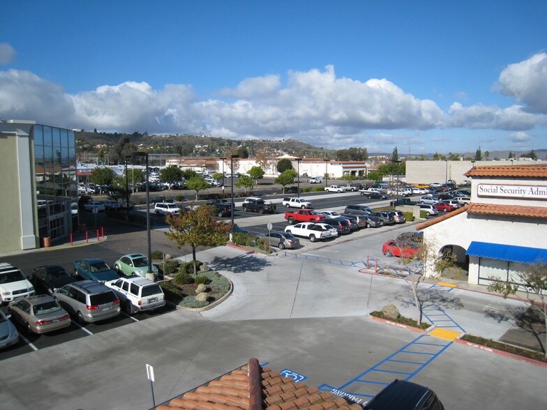 776-794 Arnele Ave, El Cajon, CA à louer - Photo du bâtiment - Image 2 de 3