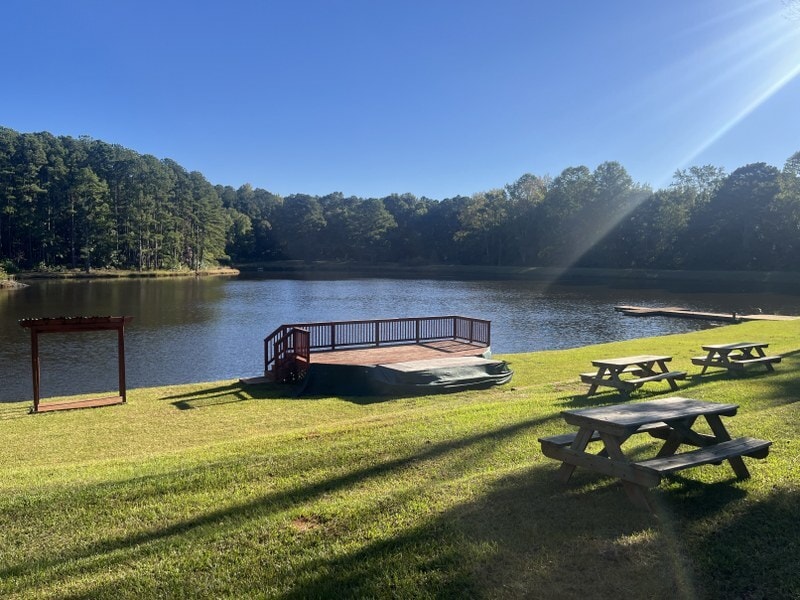 460 Aerodrome Way, Griffin, GA for sale Primary Photo- Image 1 of 28