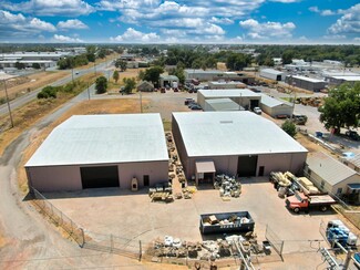 Plus de détails pour 2 SW G Ave, Lawton, OK - Industriel à vendre