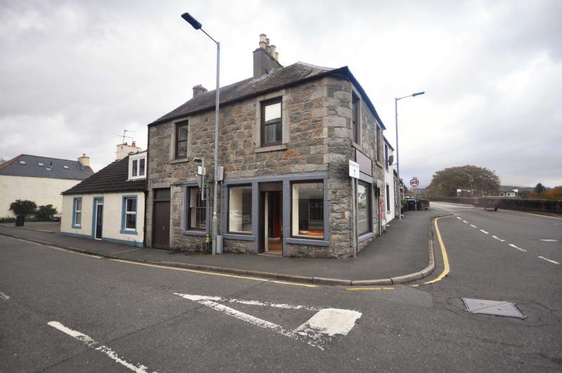 1-3 Arthur St, Newton Stewart à vendre - Photo du bâtiment - Image 1 de 28