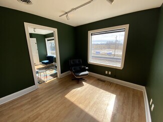 Plus de détails pour 1865 Old Hudson Rd, Saint Paul, MN - Bureau à louer