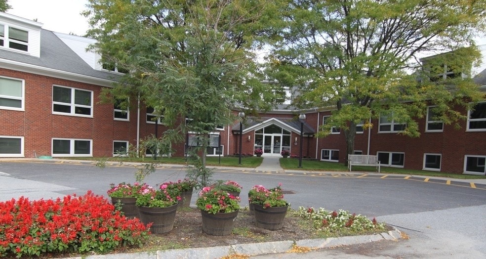 747 Main St, Concord, MA for lease - Building Photo - Image 2 of 3