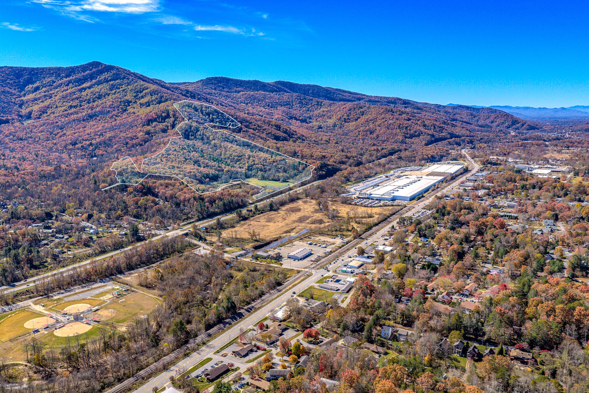 195 Access rd, Black Mountain, NC à vendre Photo principale- Image 1 de 17