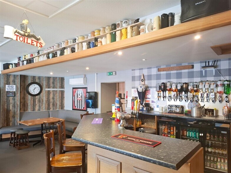 Queens Hotel, Wick à vendre - Photo du bâtiment - Image 2 de 29