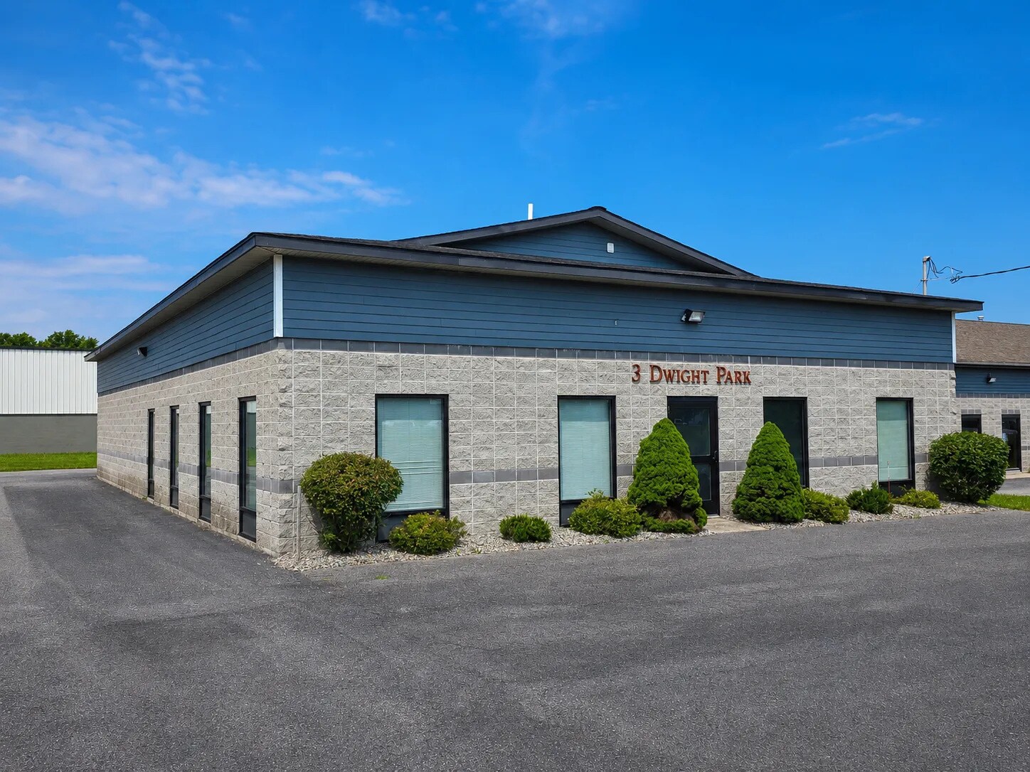 3 Dwight Park Dr, Syracuse, NY for lease Primary Photo- Image 1 of 6