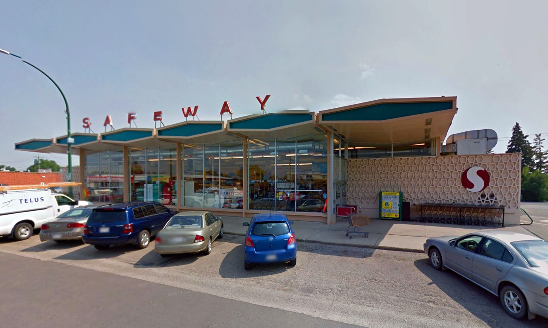 97 8th St NW, Medicine Hat, AB à vendre Photo principale- Image 1 de 1