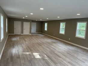 3248 Richmond Hwy, Stafford, VA for lease Interior Photo- Image 2 of 4