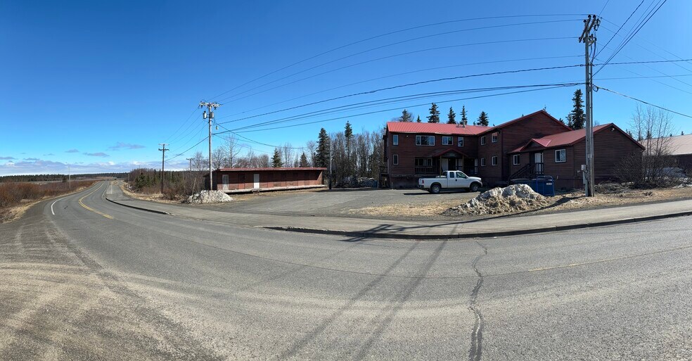 610 Wood River Rd, Dillingham, AK à vendre - Photo du bâtiment - Image 3 de 12