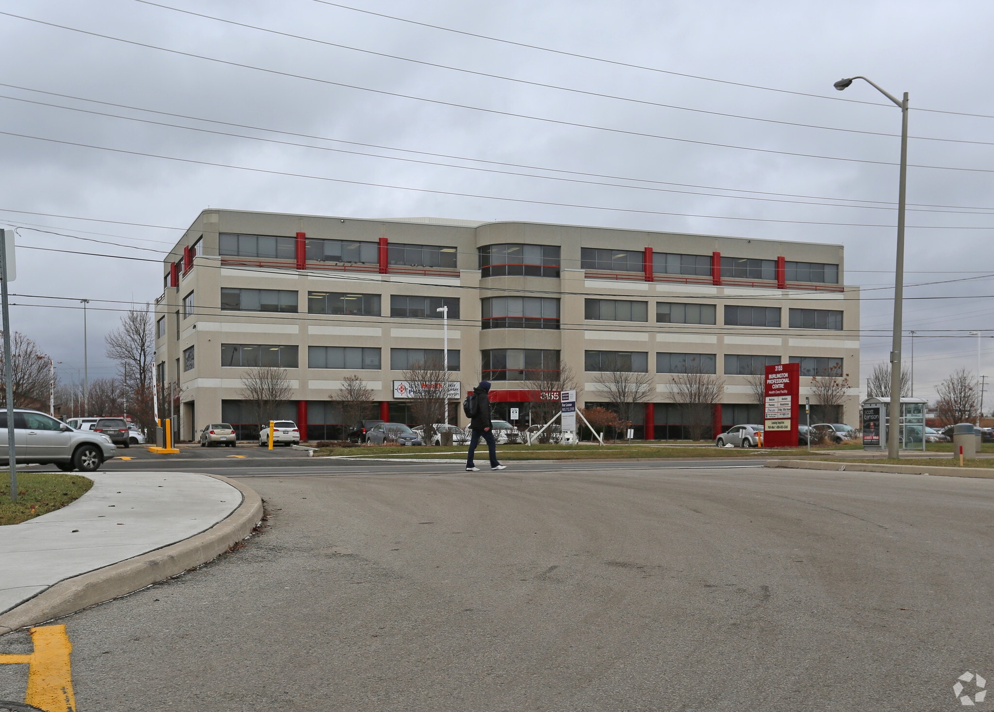 3155 Harvester Rd, Burlington, ON for lease Primary Photo- Image 1 of 11