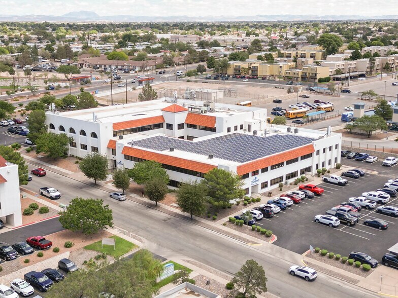 7500 Viscount Blvd, El Paso, TX à vendre - Photo du bâtiment - Image 2 de 34