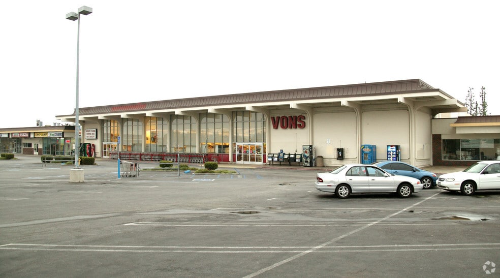 12721-12807 Valley View Ave, La Mirada, CA for lease - Building Photo - Image 3 of 6